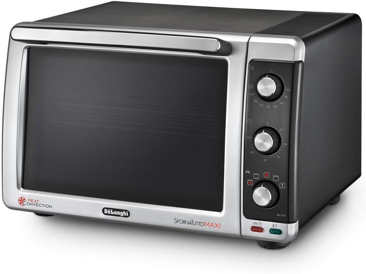 Test du mini four DeLonghi EO32752 : 6 programmes et 2200W
