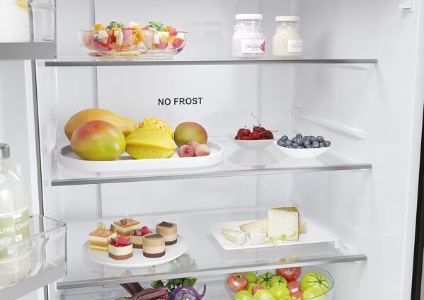 Haier French Door HFR5719EWMG Réfrigérateur/Congélateur/Total No Frost/Easy Access Tiroirs de congélation économise jusqu'à 30% d'énergie / 70 cm de large/MyZonePlus Distributeur d'eau avec [Classe énergétique E]