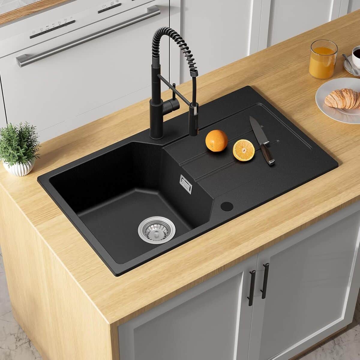 Test : évier ANYCEE en granit noir avec égouttoir et trop-plein